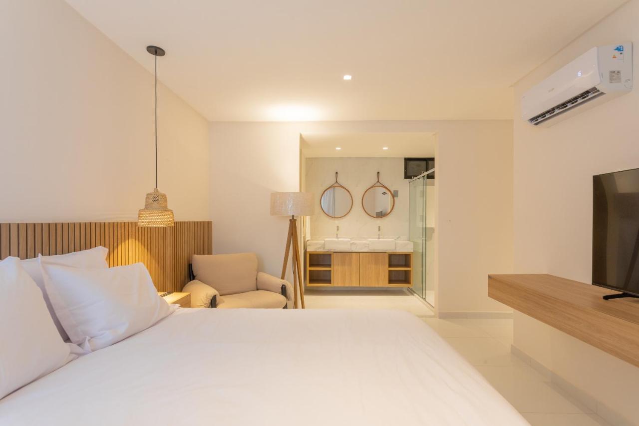 Acqua Residences Luxury Collection 卡贝德卢 外观 照片