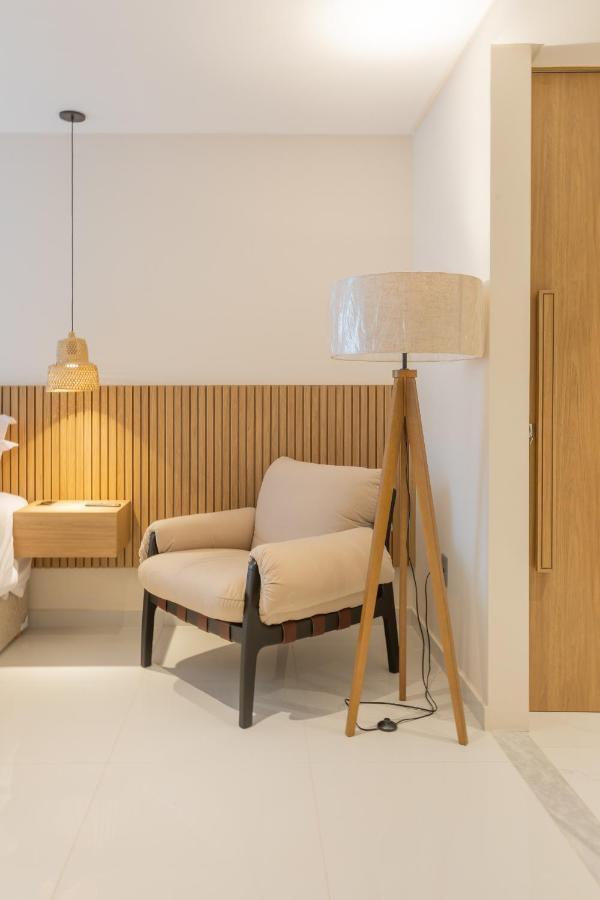 Acqua Residences Luxury Collection 卡贝德卢 外观 照片